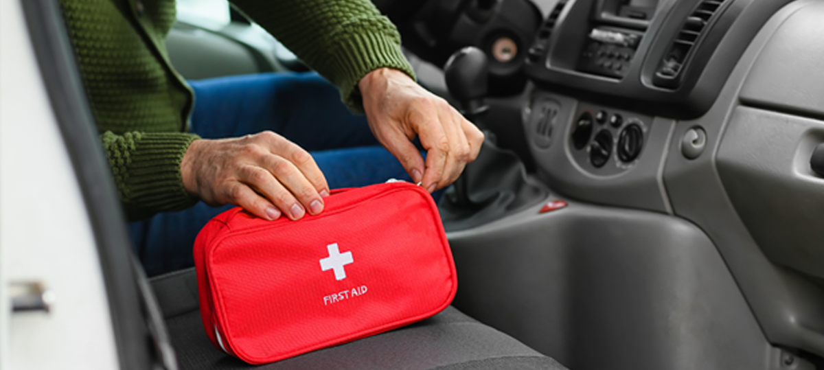 Emergency kit for cars and new drivers